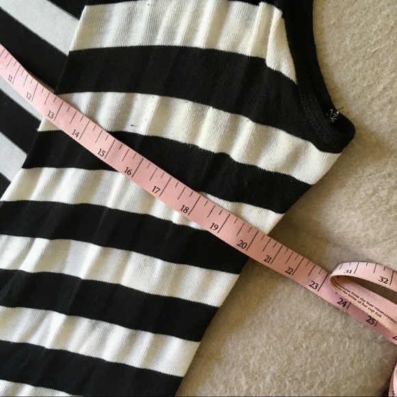 BOGO Lightweight Striped Sleeveless Cardigan - Picture 3 of 9